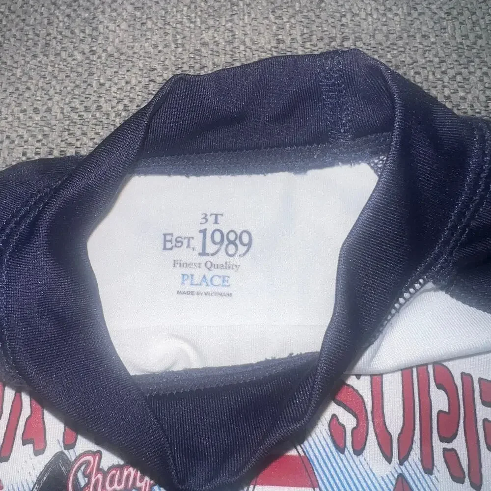 Children’s Place rash guard size 3T